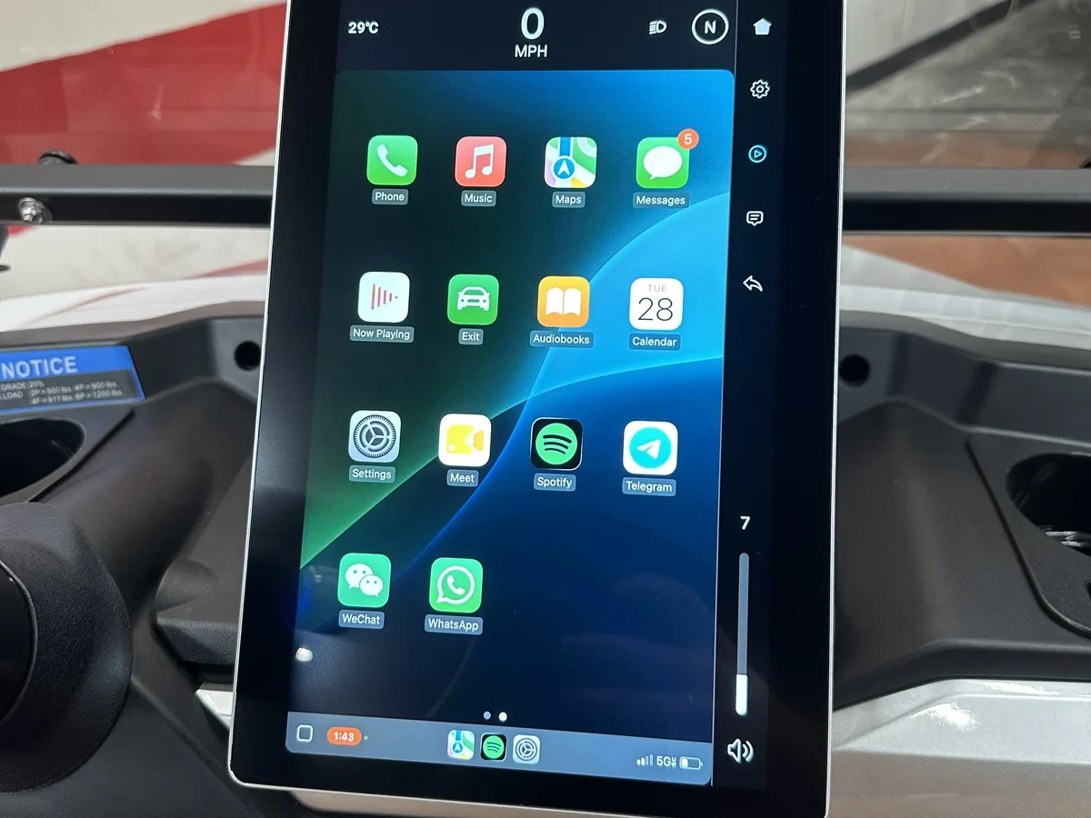 Apple Carplay & Andriod Auto Touchscreen